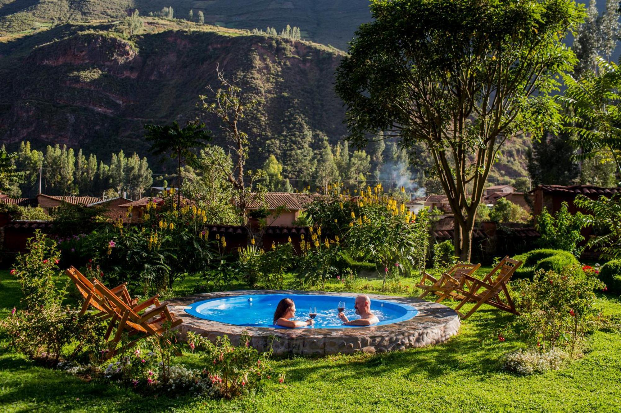 By Mountain Of Peru Lodge